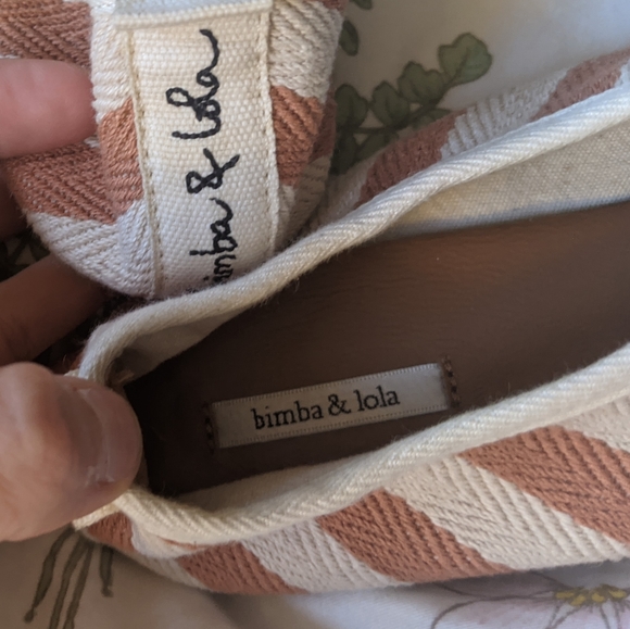 NWOT Lace striped espadrilles - Picture 2 of 5